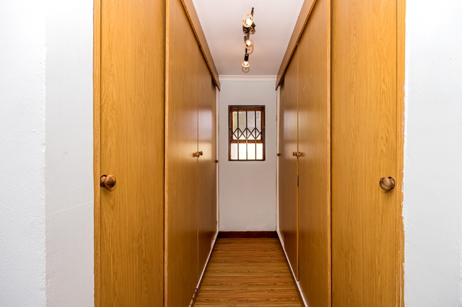 3 Bedroom Property for Sale in Table View Western Cape
